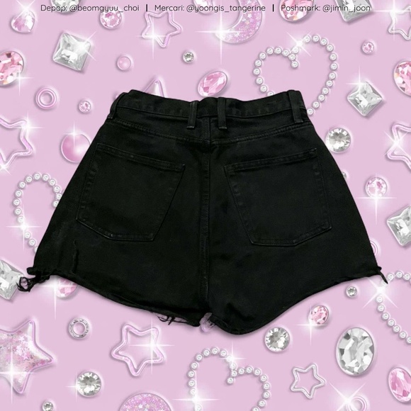 Black Brandy Melville John Galt high waisted shorts - Picture 2 of 5